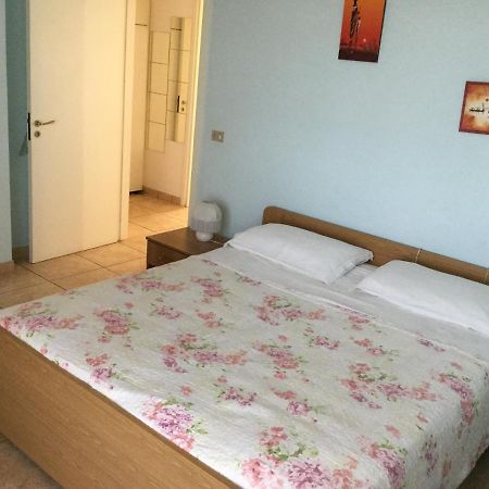 Casa Rosa Villa ปอร์โต ซันเตลปีดิโอ ภายนอก รูปภาพ