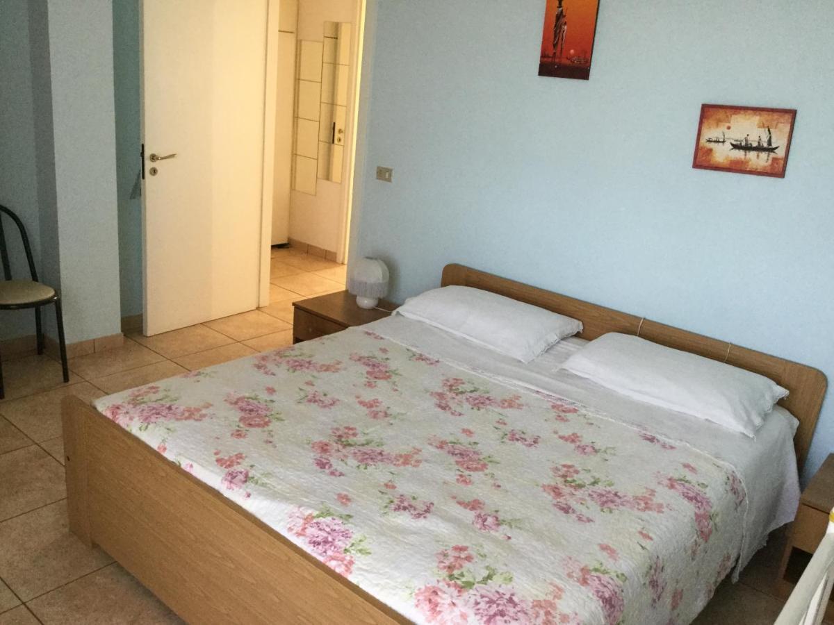 Casa Rosa Villa ปอร์โต ซันเตลปีดิโอ ภายนอก รูปภาพ
